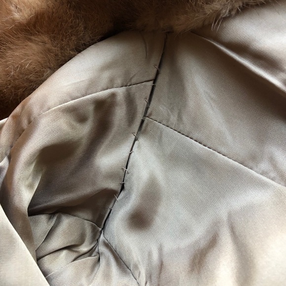 Ladies Mink Jacket - Picture 5 of 8